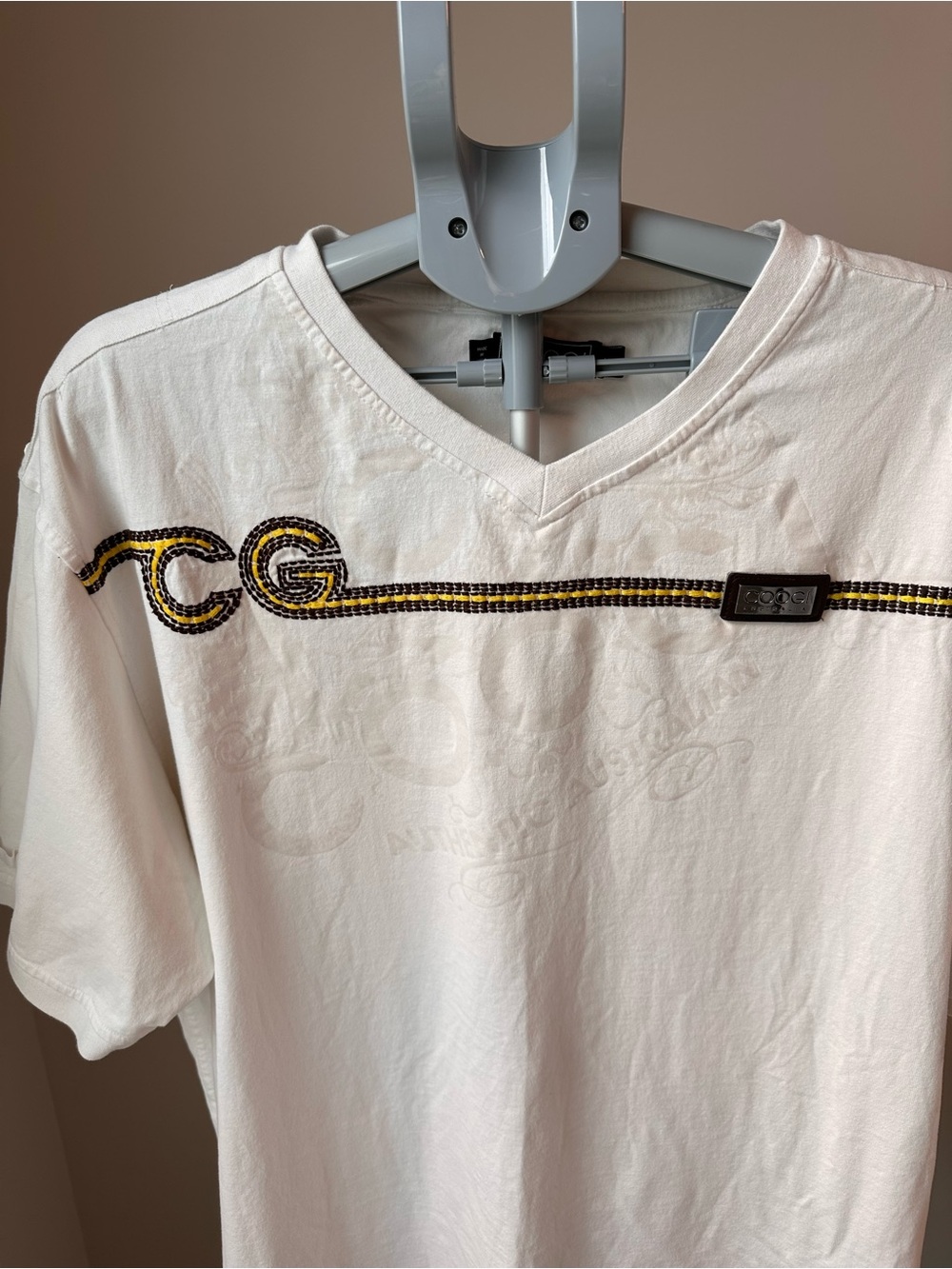 Vintage Y2K Coogi T Shirt 2XL White Embroidered Hip Hop Streetwear Cotton GUC - Picture 2 of 11